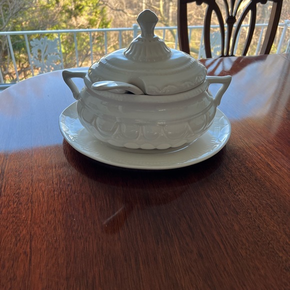 Dining Vintage Soup Tureen With Underplate Ladle Poshmark